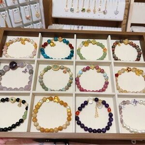 （01-27）Handmade bracelets for live show🖤